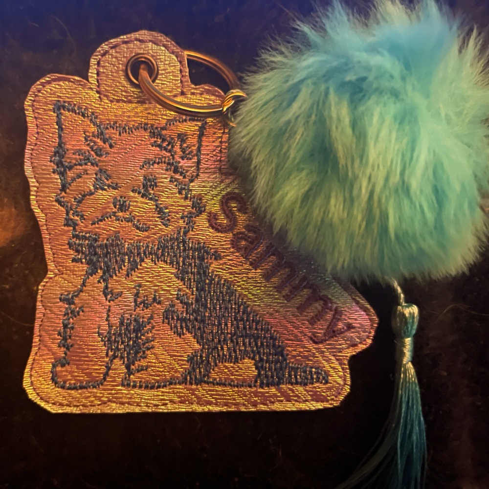 Custom pet keychain